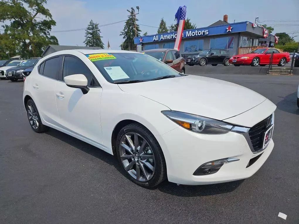 Amazing 2018 Mazda3 Hatchback Grand Touring Pictures