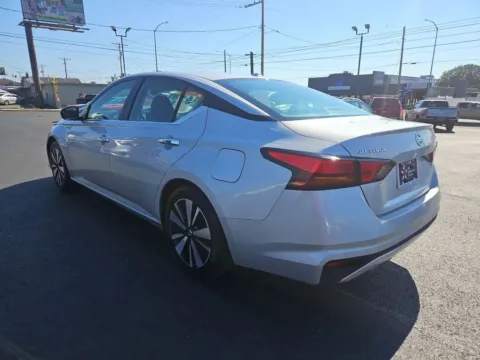 More photos of 2021 Nissan Altima 2.5 SV Sedan 4D at All American Motors, WA