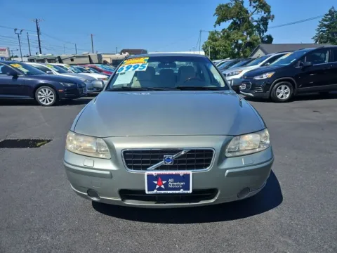 Photos of 2006 Volvo S60 2.5T Sedan 4D for sale in Tacoma, WA at All American Motors