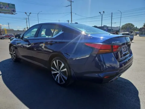More photos of 2019 Nissan Altima 2.5 SR Sedan 4D at All American Motors, WA