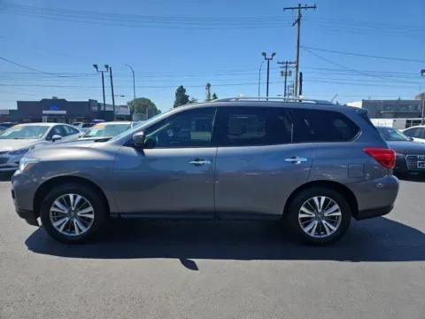 More photos of 2018 Nissan Pathfinder SV Sport Utility 4D at All American Motors, WA