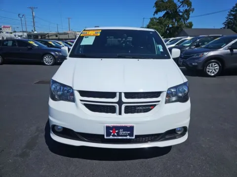 Photos of 2019 Dodge Grand Caravan Passenger GT Minivan 4D for sale in Tacoma, WA at All American Motors