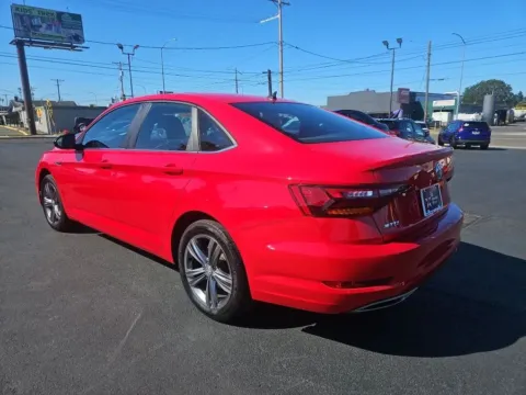 More photos of 2019 Volkswagen Jetta 1.4T R-Line Sedan 4D at All American Motors, WA