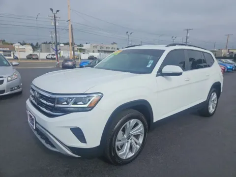 Another view of 2021 Volkswagen Atlas SE 4Motion w/Tech Pkg Sport Utility 4D for sale in Tacoma, WA at All American Motors