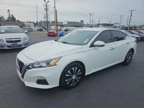 Another view of 2019 Nissan Altima 2.5 S Sedan 4D for sale in Tacoma, WA at All American Motors