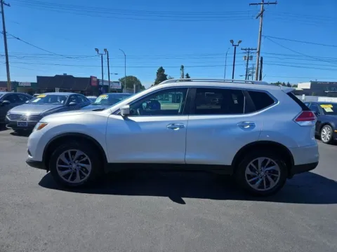 More photos of 2016 Nissan Rogue SL Sport Utility 4D at All American Motors, WA