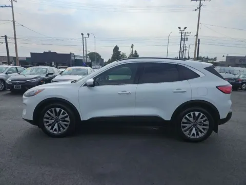 More photos of 2022 Ford Escape Titanium Hybrid Sport Utility 4D at All American Motors, WA