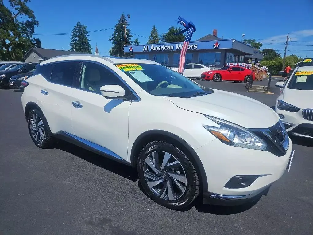White 2018 Nissan Murano Platinum Sport Utility 4D for sale in Tacoma, WA