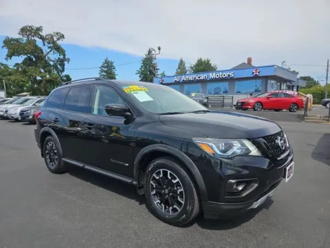 Black 2020 Nissan Pathfinder SL Sport Utility 4D for sale in Tacoma, WA