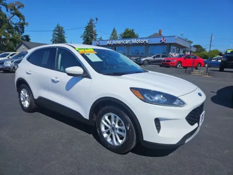 White 2020 Ford Escape SE Sport Utility 4D for sale in Tacoma, WA