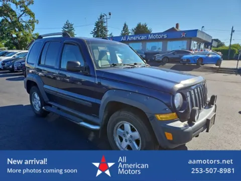Black 2006 Jeep Liberty Renegade Sport Utility 4D for sale in Tacoma, WA