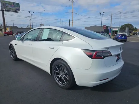 More photos of 2020 Tesla Model 3 Long Range Sedan 4D at All American Motors, WA