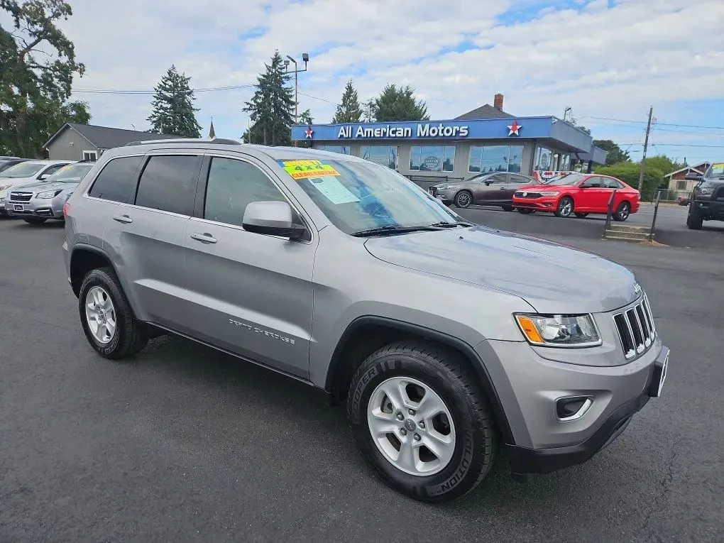 2015 Jeep Grand Cherokee Laredo Sport Utility 4D