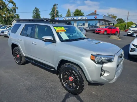 Silver 2016 Toyota 4Runner Trail Premium Sport Utility 4D for sale in Tacoma, WA