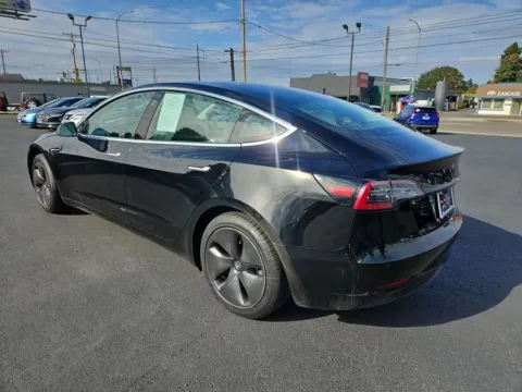 More photos of 2020 Tesla Model 3 Standard Range Plus Sedan 4D at All American Motors, WA