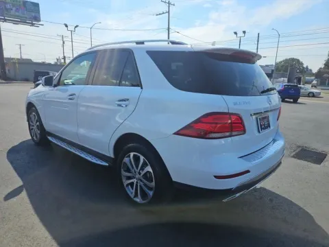 More photos of 2016 Mercedes-Benz GLE 350 4MATIC Sport Utility 4D at All American Motors, WA