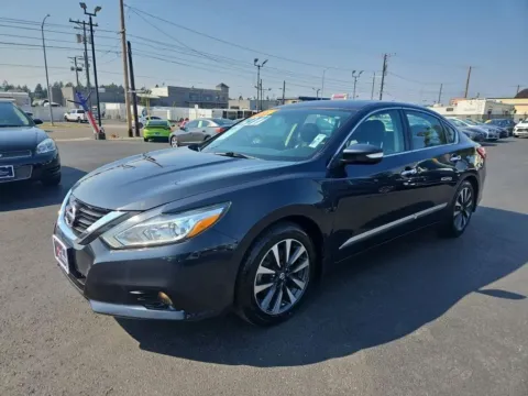 Another view of 2016 Nissan Altima 2.5 SL Sedan 4D for sale in Tacoma, WA at All American Motors