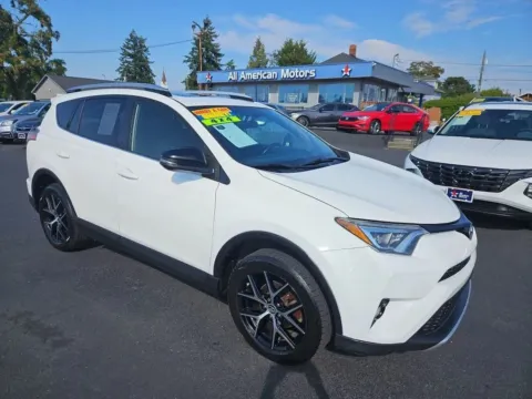 White 2016 Toyota RAV4 SE Sport Utility 4D for sale in Tacoma, WA