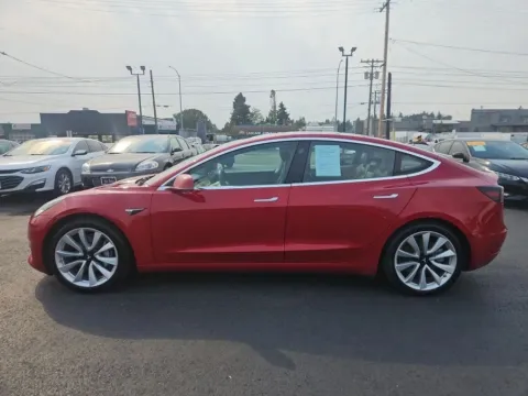 More photos of 2018 Tesla Model 3 Long Range Sedan 4D at All American Motors, WA