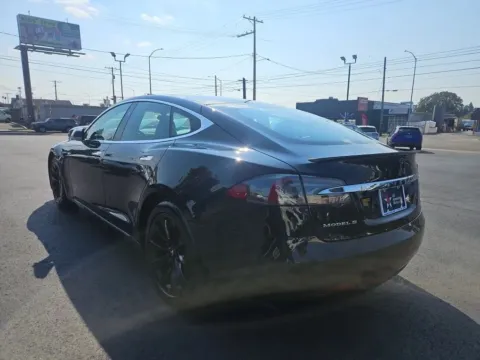 More photos of 2016 Tesla Model S P100D Sedan 4D at All American Motors, WA