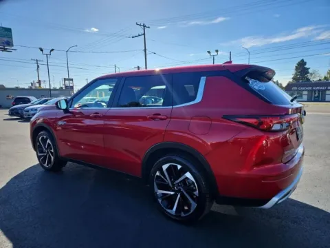 More photos of 2023 Mitsubishi Outlander PHEV SE Sport Utility 4D at All American Motors, WA