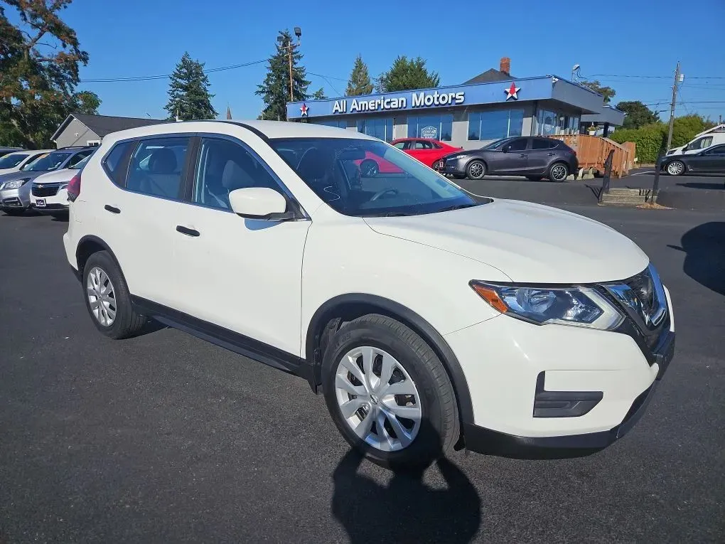 2018 Nissan Rogue S Sport Utility 4D