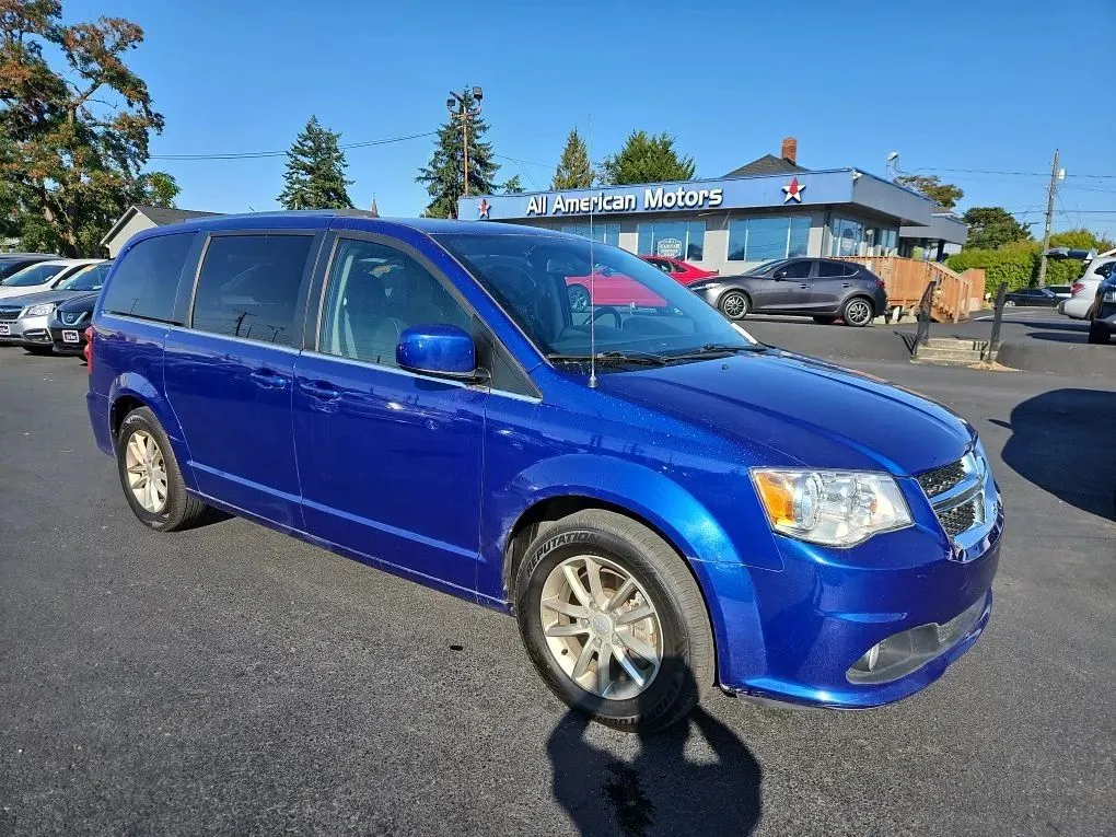 2020 Dodge Grand Caravan Passenger SXT Minivan 4D for sale in Tacoma, WA