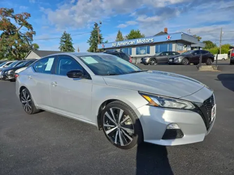 Silver 2020 Nissan Altima 2.5 SR Sedan 4D for sale in Tacoma, WA