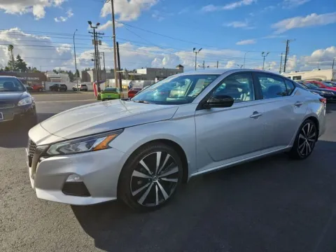 Another view of 2020 Nissan Altima 2.5 SR Sedan 4D for sale in Tacoma, WA at All American Motors