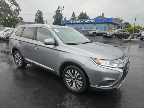 Gray 2020 Mitsubishi Outlander SEL Sport Utility 4D for sale in Tacoma, WA
