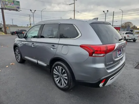 More photos of 2020 Mitsubishi Outlander SEL Sport Utility 4D at All American Motors, WA