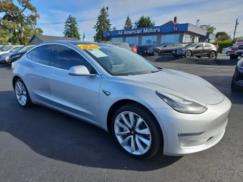 Silver 2018 Tesla Model 3 Long Range Sedan 4D for sale in Tacoma, WA