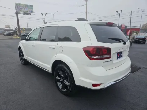 More photos of 2020 Dodge Journey Crossroad Sport Utility 4D at All American Motors, WA