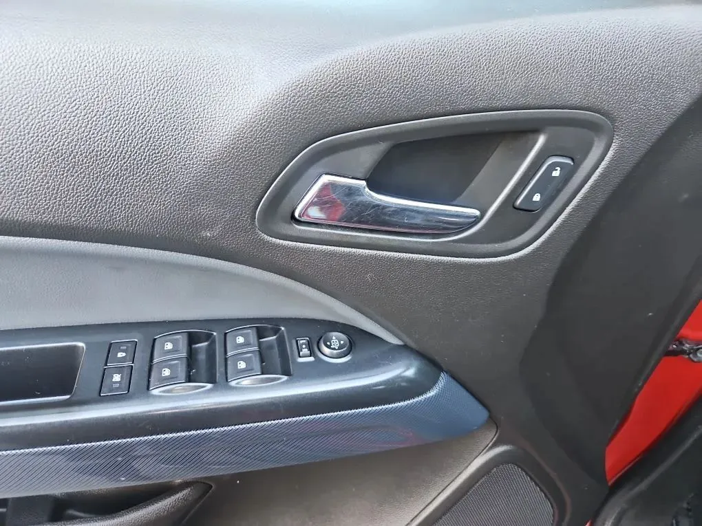 2015 Chevrolet Colorado Z71 - Photo 16