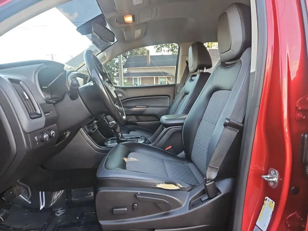 2015 Chevrolet Colorado Z71 - Photo 18