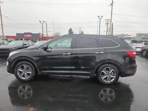 More photos of 2016 Hyundai Santa Fe SE Sport Utility 4D at All American Motors, WA