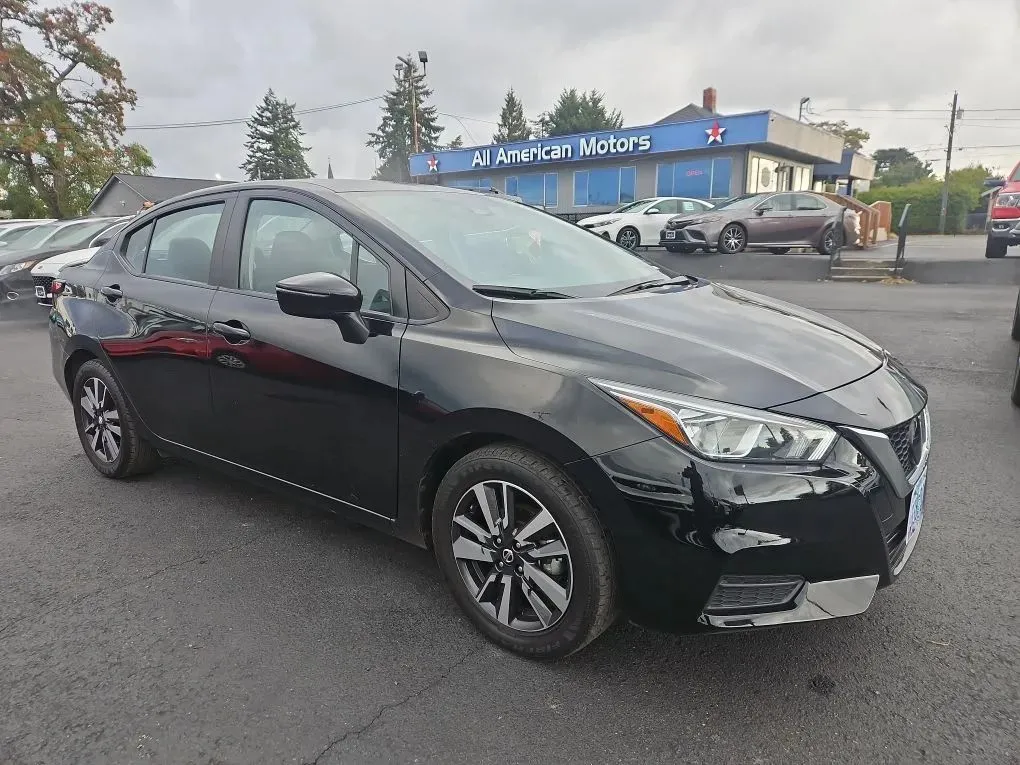2021 Nissan Versa SV Sedan 4D