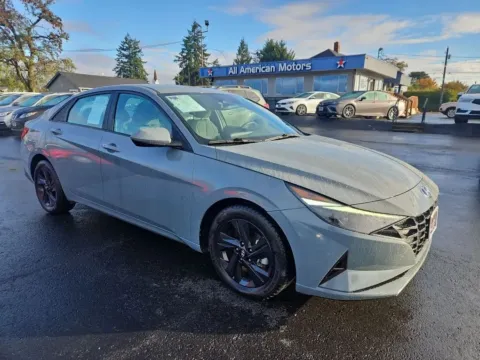 Gray 2022 Hyundai Elantra SEL Sedan 4D for sale in Tacoma, WA