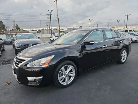 Another view of 2013 Nissan Altima 2.5 SL Sedan 4D for sale in Tacoma, WA at All American Motors