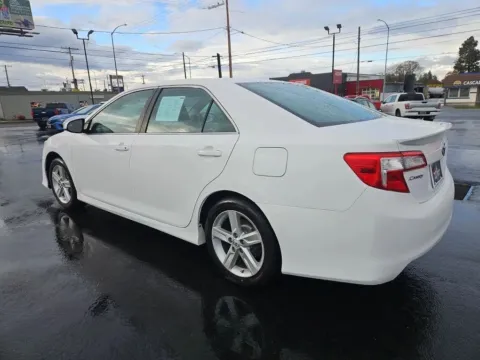 More photos of 2014 Toyota Camry SE Sedan 4D at All American Motors, WA