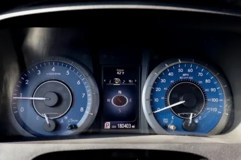 More photos of 2015 Toyota Sienna L at Capital Auto Sales, VA