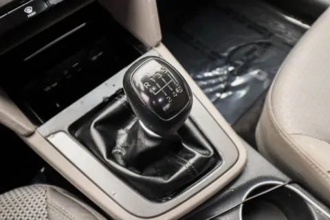 More photos of 2017 Hyundai Elantra SE at Capital Auto Sales, VA