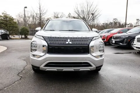 Photos of 2022 Mitsubishi Outlander SE for sale in Chantilly, VA at Capital Auto Sales