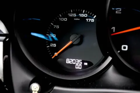 More photos of 2018 Porsche Macan at Capital Auto Sales, VA