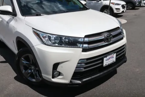 Photos of 2018 Toyota Highlander Limited Platinum for sale in Chantilly, VA at Capital Auto Sales