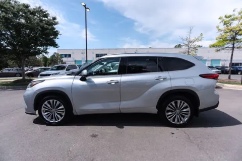 More photos of 2020 Toyota Highlander Platinum at Capital Auto Sales, VA