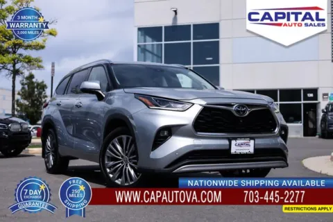Silver 2020 Toyota Highlander Platinum for sale in Chantilly, VA