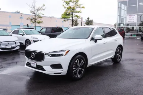 More photos of 2020 Volvo XC60 T5 Momentum at Capital Auto Sales, VA