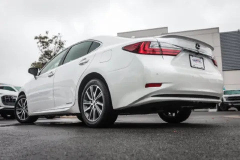 Photos of 2016 Lexus ES 300h for sale in Chantilly, VA at Capital Auto Sales