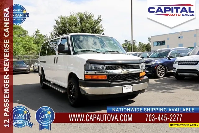 White 2017 Chevrolet Express 3500 LT for sale in Chantilly, VA